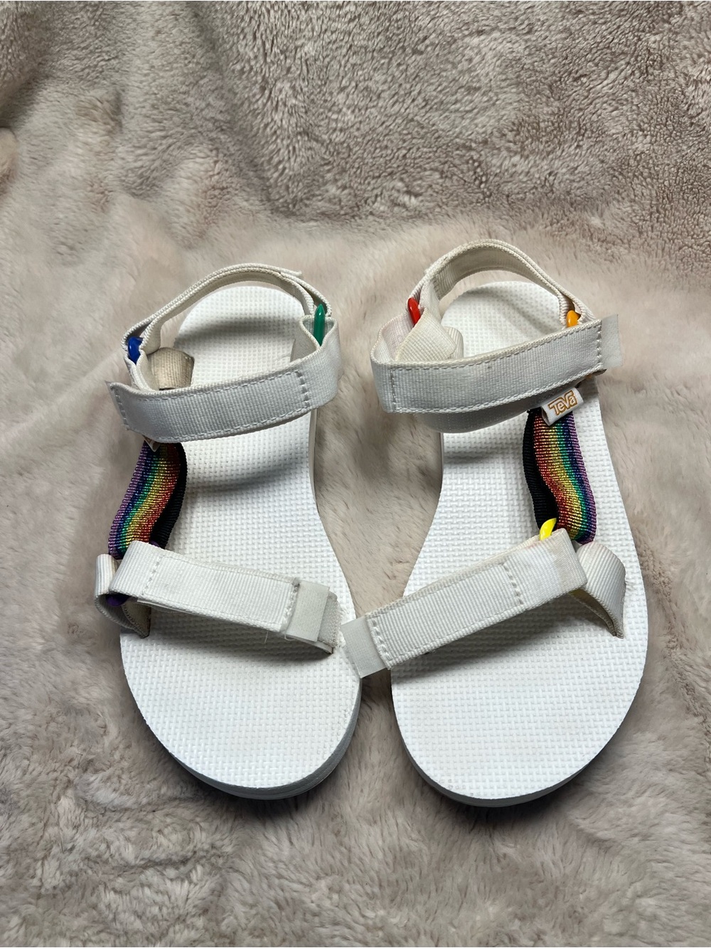 Teva Original Universal Pride Sandals womens size 6